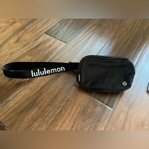 Lululemon Crossbody
